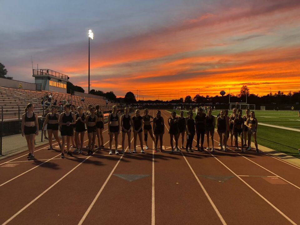 Twilight timed run and parent meeting with a gorgeous Lafayette sunset on Friday night!! Awesome ending to the first week of school!