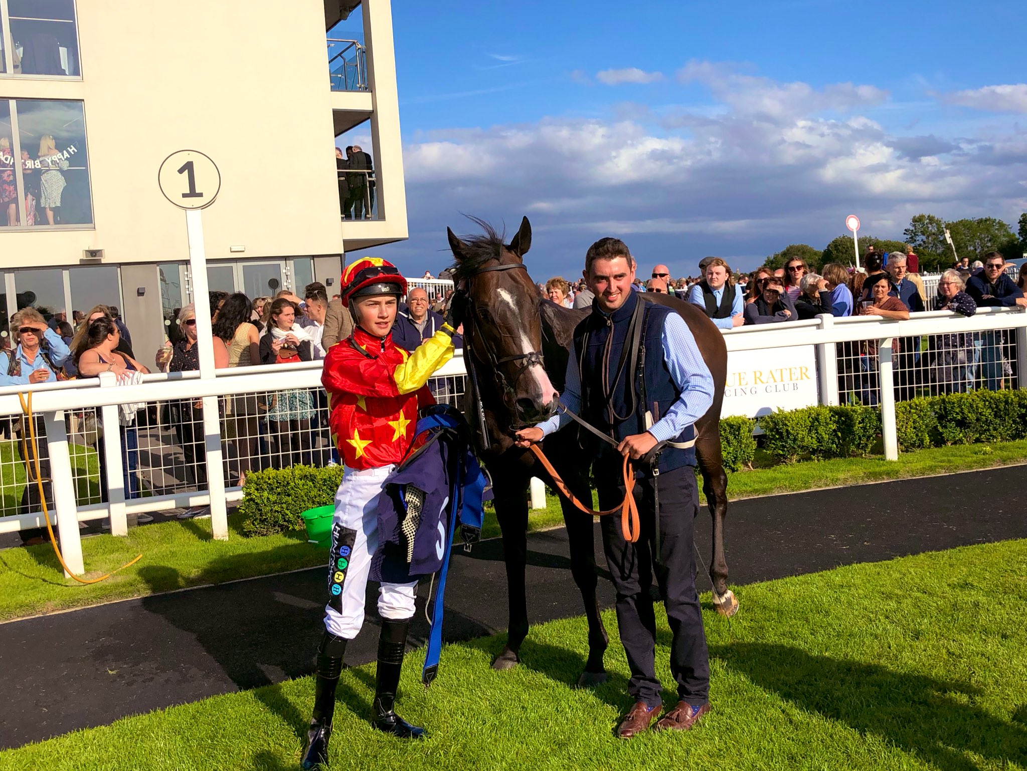 Bath Racecourse on Twitter "Grisons wins the AshtonManor maiden