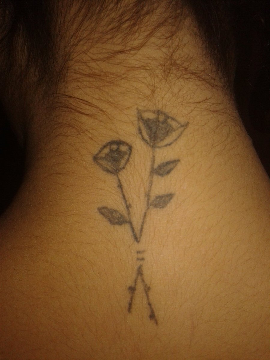 KFlomor's tweet photo. Uno De mis Primeros Tatuajes Que hice https://t.co/wwie1zbKLg