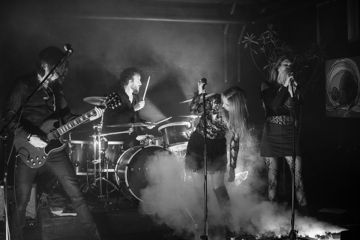 Dyadics's tweet photo. Windsor!! See you tonight at @PhogLounge !!
📷 @amypelow
•
•
#windsor #windsoressex #lasalle #tecumseh #phoglounge #thedyadics #lovesdevolution #livemusic #concert #guitar #drums #singer #fog #lightshow #blackandwhite https://t.co/Fcis2Xv7Qq