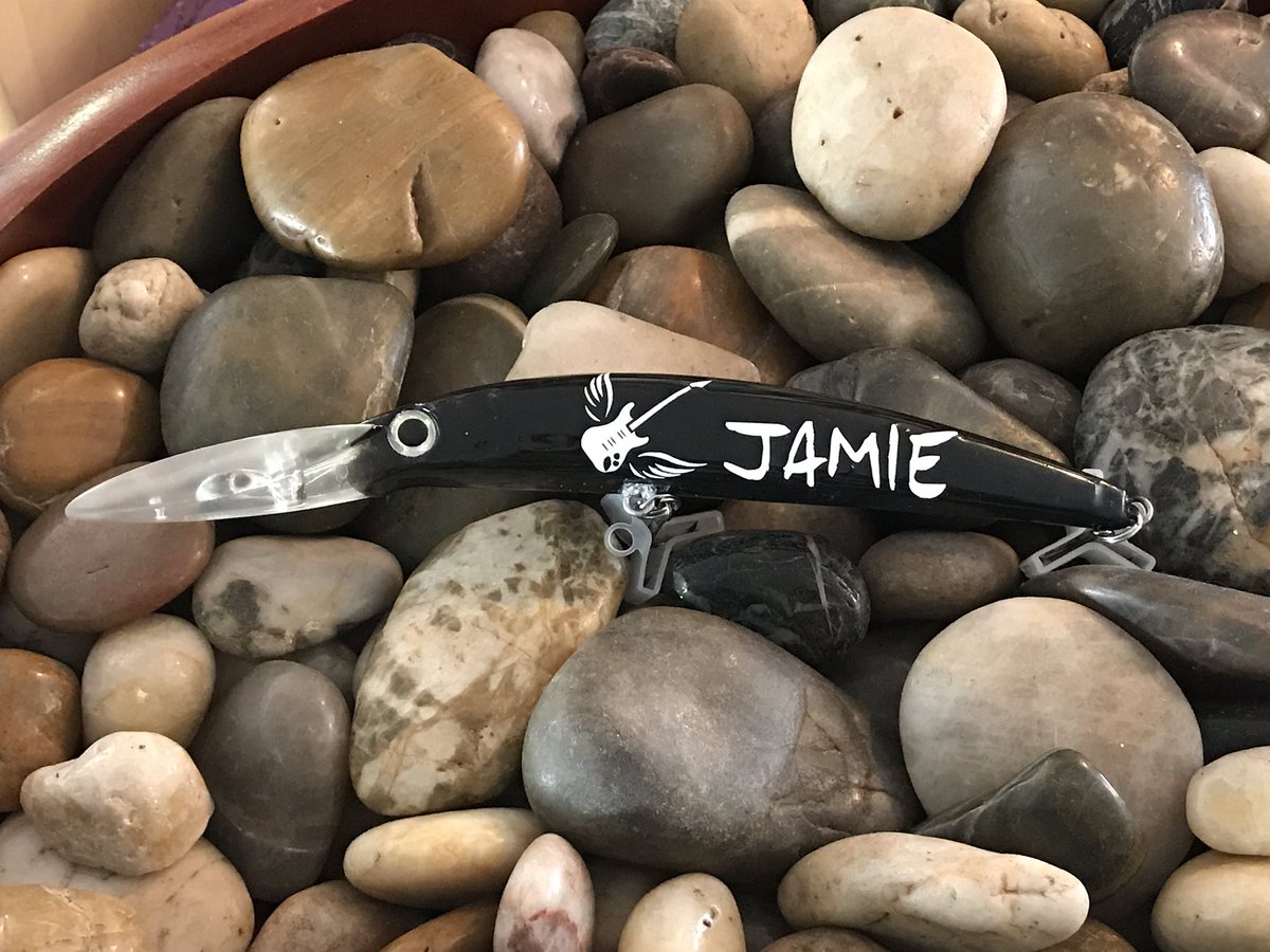 bitemebaitwv's tweet photo. Custom lure order. #inmemoryof #customlure #oneofakind #fishinglure https://t.co/FRJw5L4OY4