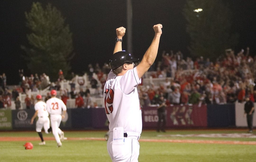 TCPitSpitters's tweet photo. How we all feel this morning waking up as the 2019 Northwoods League Champions! #NewTeamNewFun #NewTeamNewChampionship #TraverseCity #PitSpitters #northwoodsleague #northwoodsleaguebaseball https://t.co/UVs25kOYcv