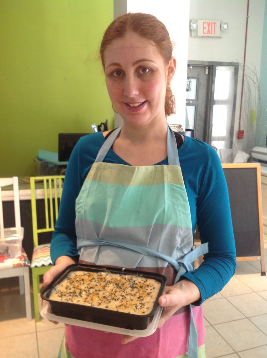 SoapCoach's tweet image. Do you dislike learning in a group setting? Experience an exclusive private one on one class for fourteen (14) hours with the Handmade Soap Coach over the course of two days. buff.ly/2oSv5Ii #soapmakingclass #learnsoap #DIYsoap #soapintensive #soapmakingNJ #soapmaking