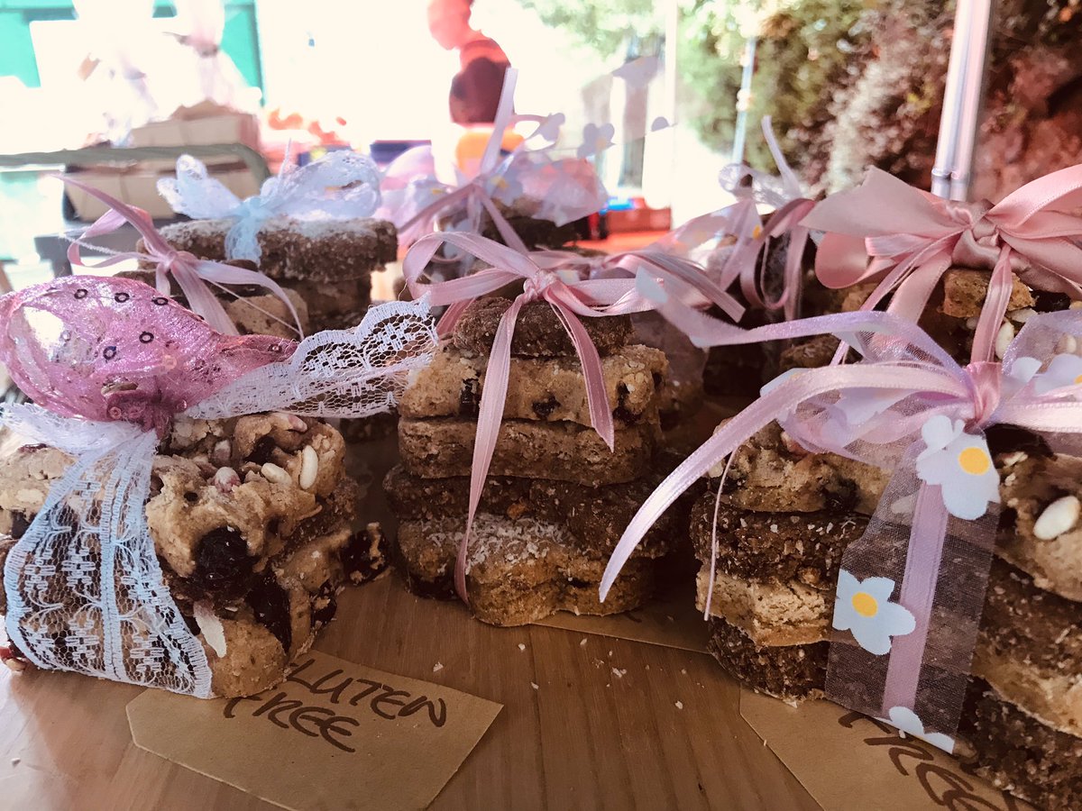 TheDogsDailyLtd's tweet photo. @Malvern market today thank you to. All who supported us today https://t.co/2W9a6t2ZlW