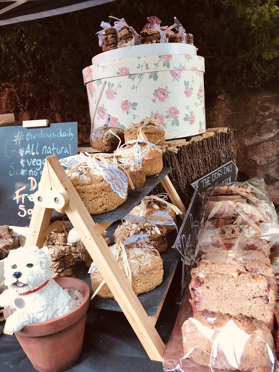 TheDogsDailyLtd's tweet photo. @Malvern market today thank you to. All who supported us today https://t.co/2W9a6t2ZlW
