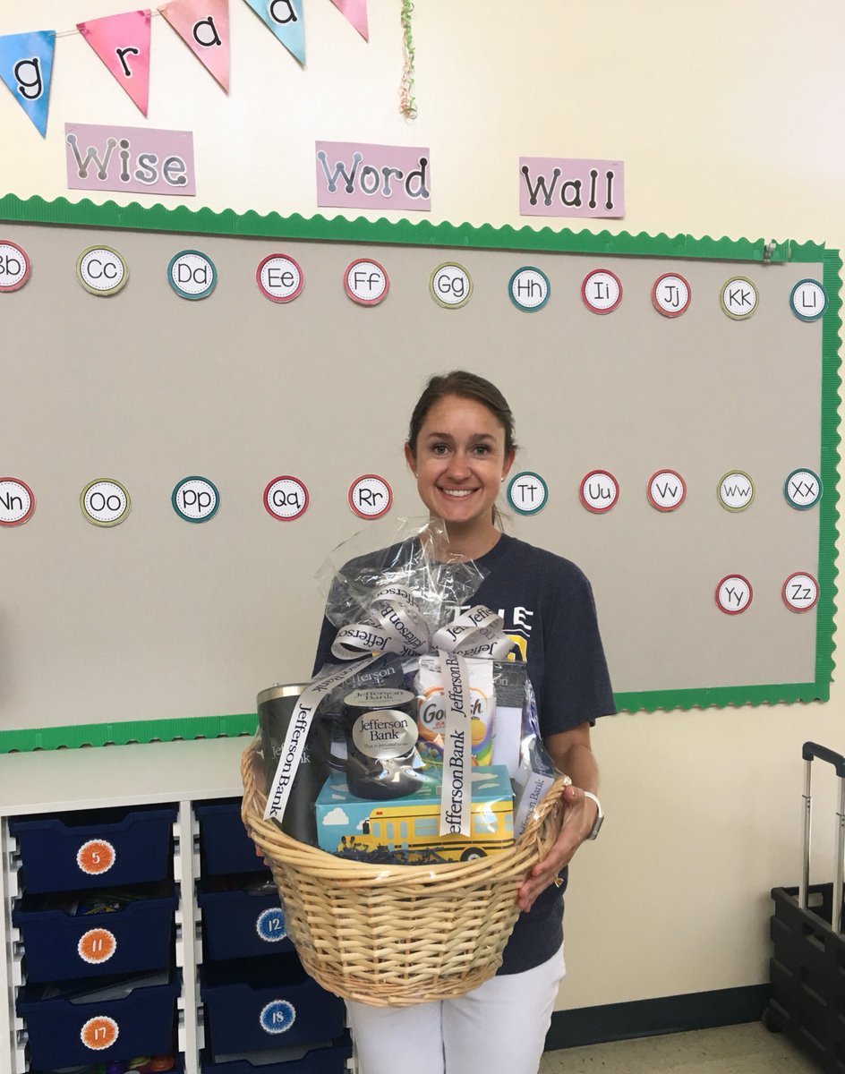 carr_class's tweet photo. A big thanks to @JeffersonBank for our class back to school basket! #bethewe @WoodridgeElem #DreamBig #secondgrade https://t.co/lGge9iPrHj