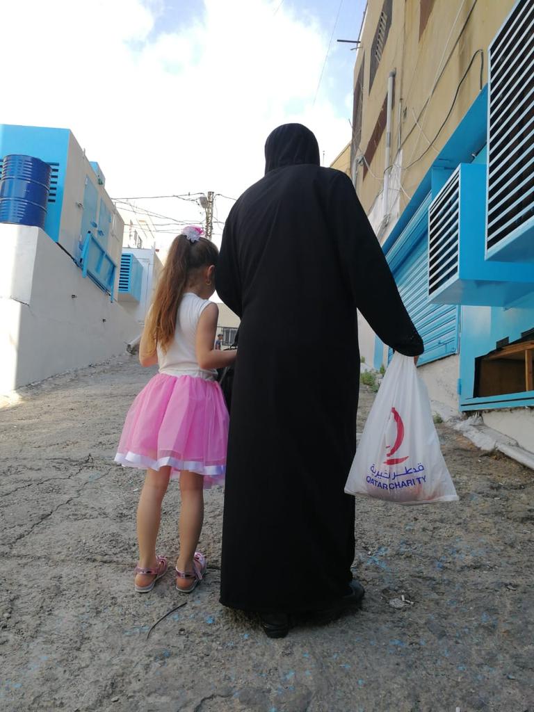 AlReaaya's tweet photo. Thanks to all our supporters all over the world. Thanks @qcharity for making this Eid a joyful one for underprivileged families throughout Lebanon...

#اضاحيكم_هدايا
#SouthLebanon #Refugees #PalestinianRefugees #SyrianRefugees #Beqaa #Akkar #NorthLebanon #Arsal #PalestinianCamps https://t.co/PAvaTMhdV2
