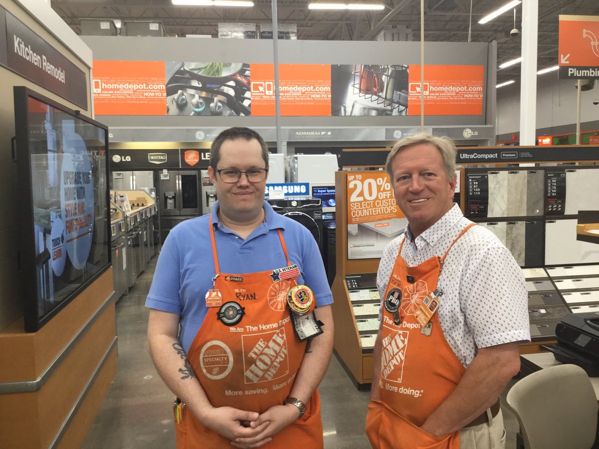 Fun at 1519. Set a self gen lead and got appliance super star Ryan set up with a customer that wants a full suite 
@thd_jeffclark <a href="/THDNick/">Nick Shelton</a>