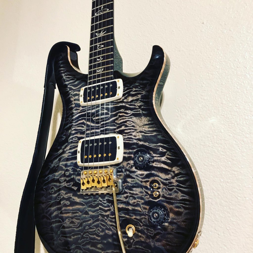 bluehelixmusic's tweet photo. @prsguitars @prsguitars makes the greatest guitars in the world. Thank you for making this in 2011 for me. Itβs beyond incredible. https://t.co/CiKfkybWRY