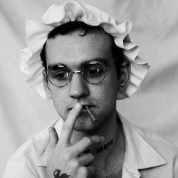 JoTomalin's tweet photo. Listen to my @FringeReview interview with Ryan Lane about his new solo show at Edinburgh Fringe: Ryan Lane Will Be There Now in a Minute https://t.co/aRBT5DIjfo @edfringe @HeroesOfFringe @SFStateLCA #RyanLane #Wales https://t.co/2HsaTYrPaO