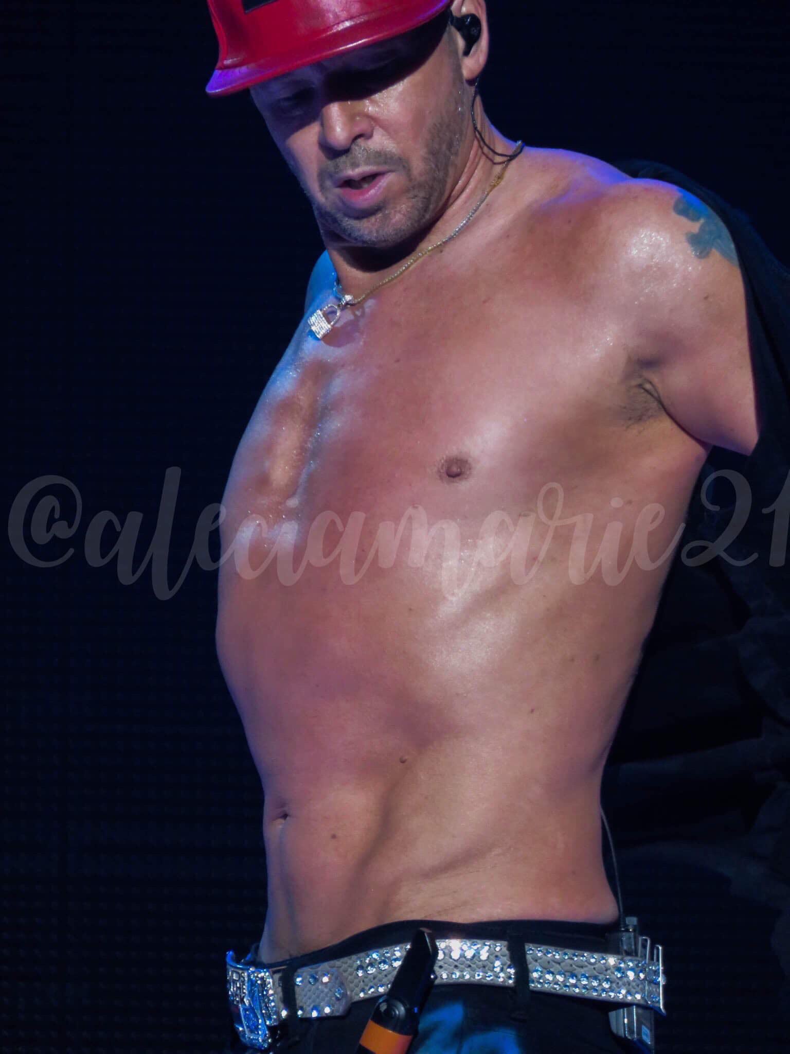 Happy 50th Birthday to Donnie Wahlberg of NKOTB 