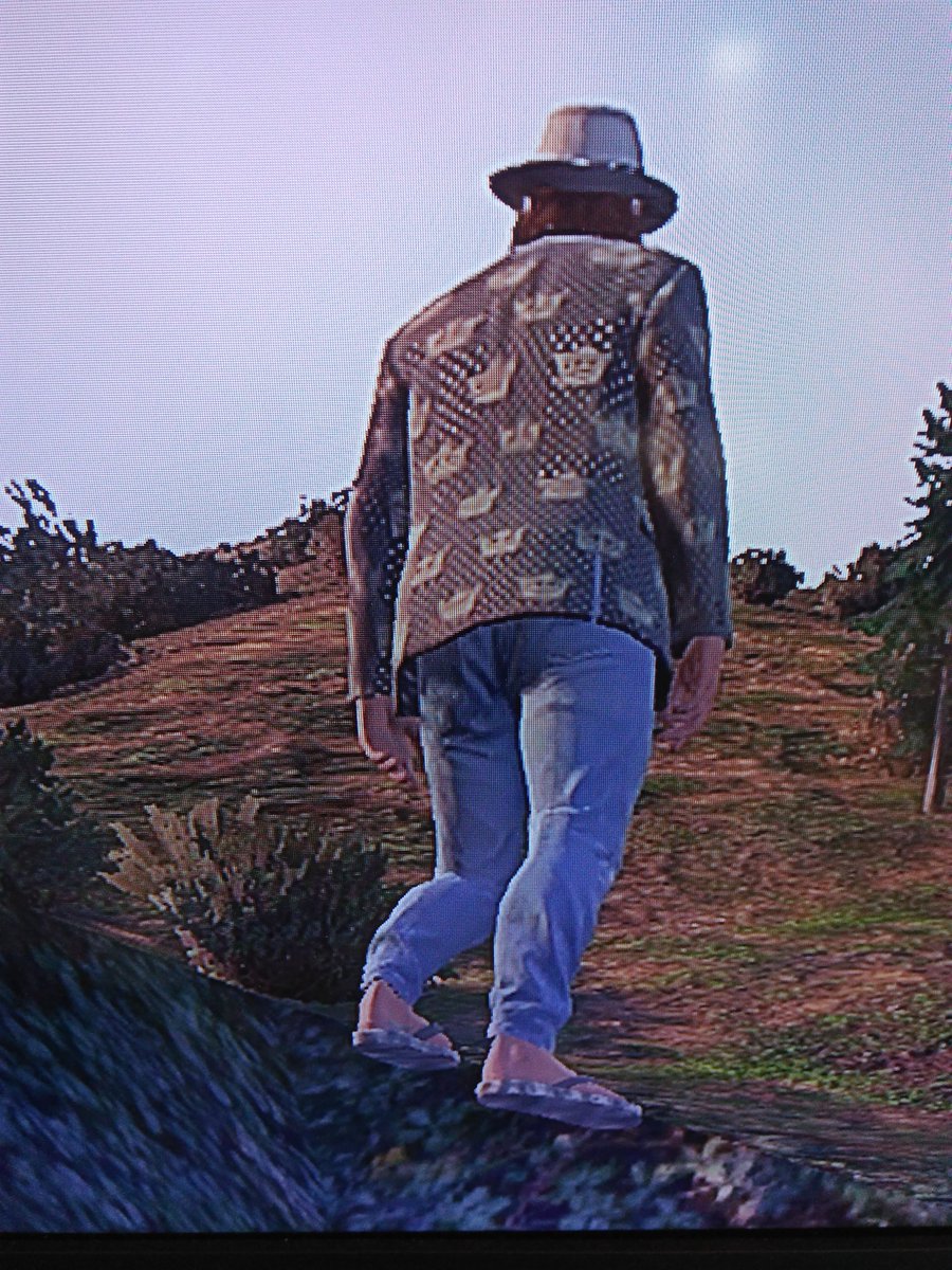 GabrielGamer_09's tweet photo. @diegogigaton olha o q achei pelo mapa do GTA 5, achei q era uma cova mas deve ser um bug de terreno https://t.co/0hsyzZCuTF
