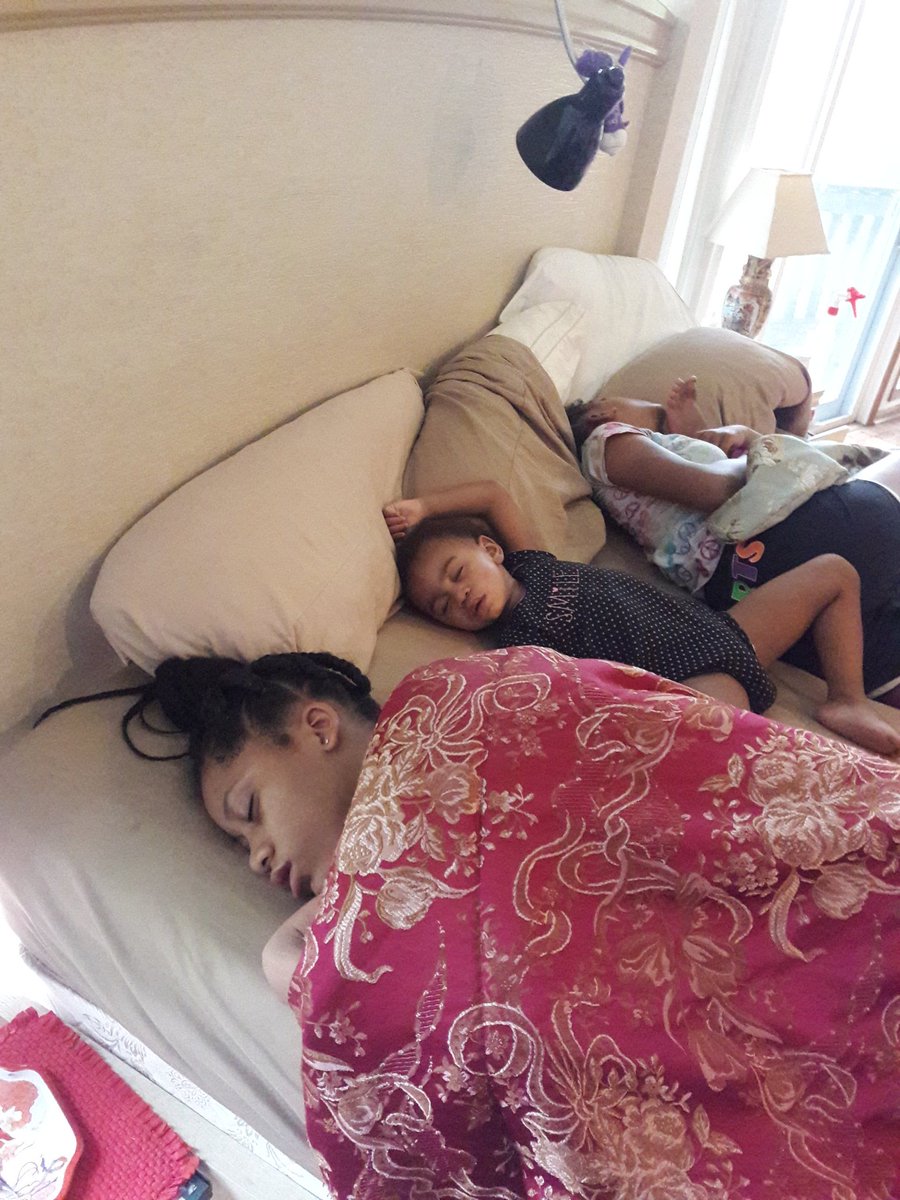 MrMarcus260's tweet photo. Moments like these are why I love being a Dad. #DaddyWeekend https://t.co/ERefJ0ZKRT