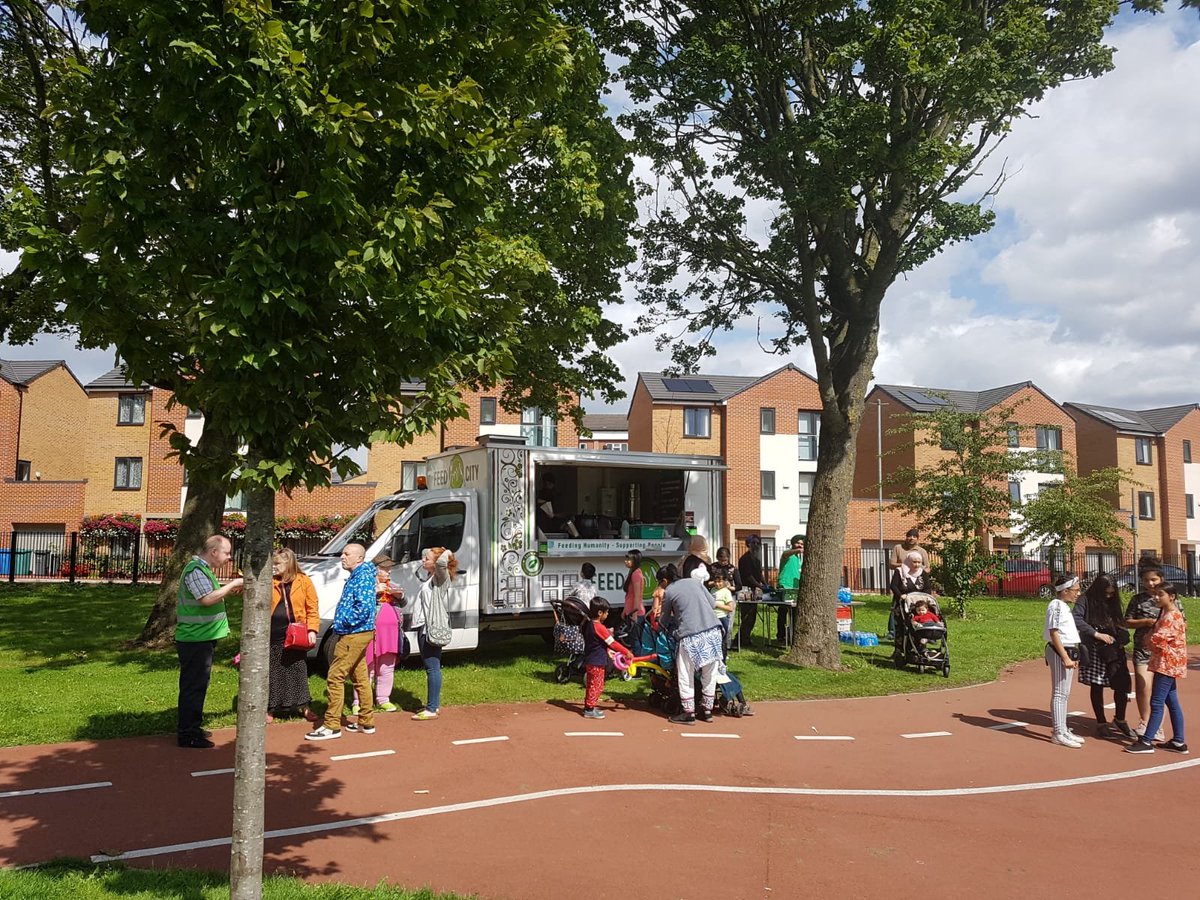 Feed My City MCR tweet media