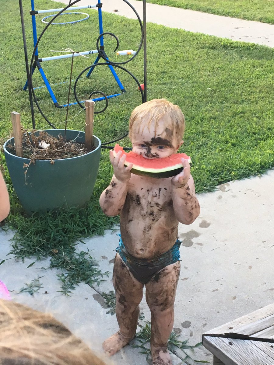 jbkarobson's tweet photo. Now that’s how you wrap up summer vacation #allboy #summer #mudmess #purejoy #awesome https://t.co/YbrfHis70y