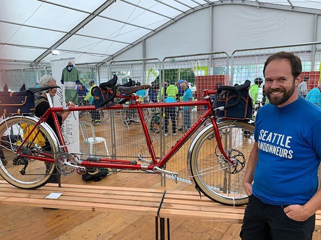Bikes4RestOfUs's tweet photo. RT @keithmo: Corey Thompson and his gorgeous tandem. #thatsrando #pbp2019 #brestorbust https://t.co/eV43LbbNDp