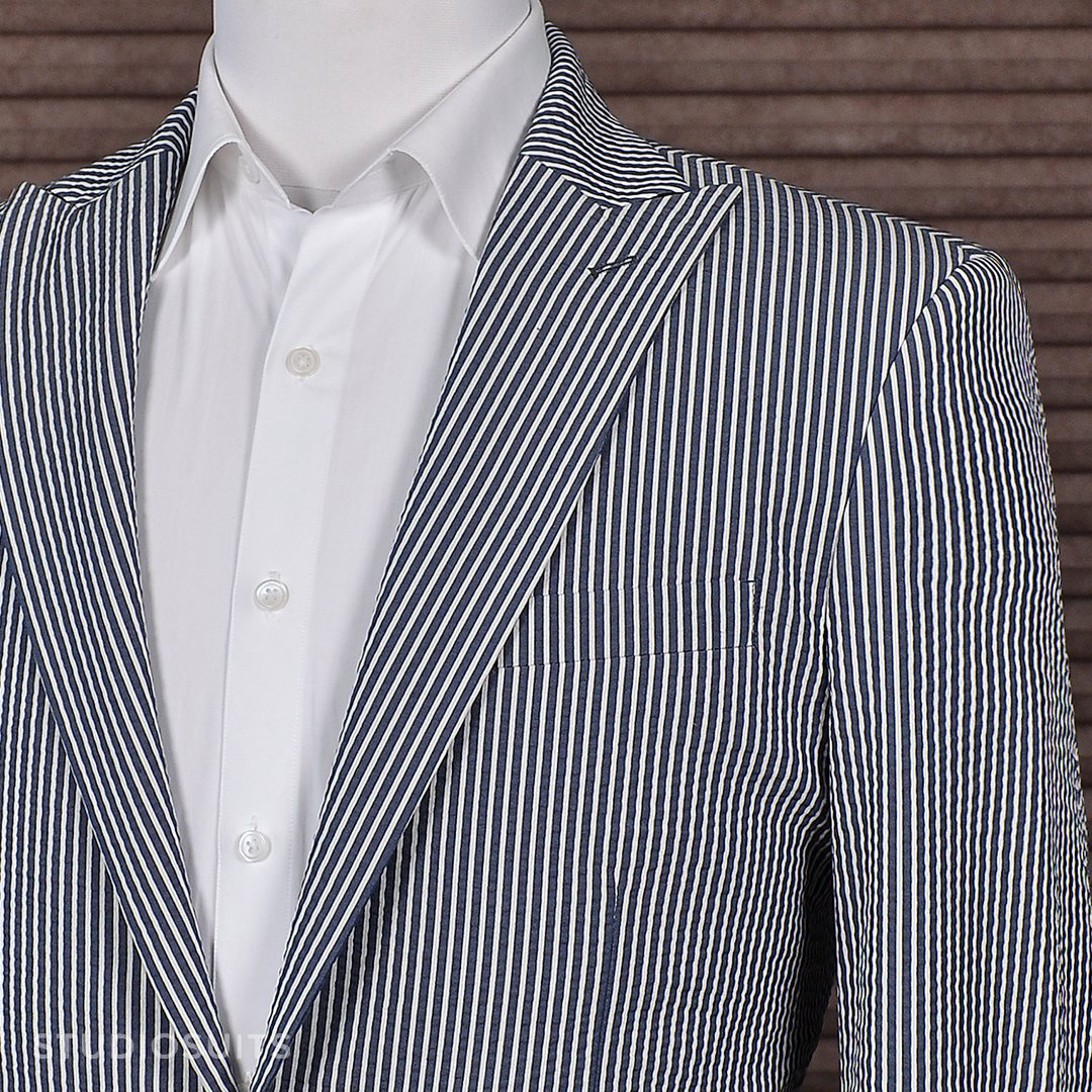 StudioSuits's tweet photo. Customer Order Spotlight!
Jacket commissioned by our client from Connecticut, United States.
You can buy this look from here:
https://t.co/65qxwMlEAm
Fabric : Italian Seersucker Figo, Jacket Style : Two Button, Jacket Cuff Buttons : Two.
#jackets #seersucker #stripejacket https://t.co/5g9MFdHI0o
