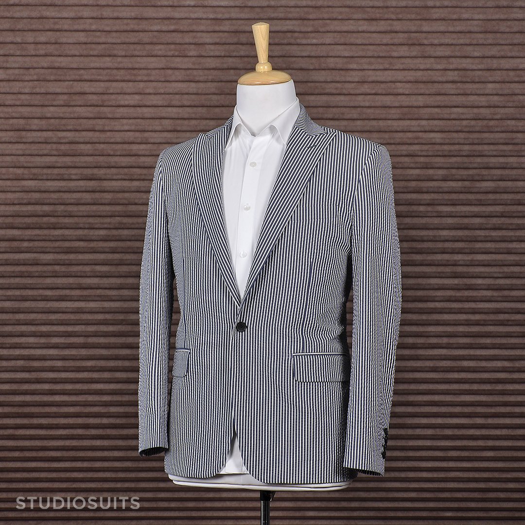 StudioSuits's tweet photo. Customer Order Spotlight!
Jacket commissioned by our client from Connecticut, United States.
You can buy this look from here:
https://t.co/65qxwMlEAm
Fabric : Italian Seersucker Figo, Jacket Style : Two Button, Jacket Cuff Buttons : Two.
#jackets #seersucker #stripejacket https://t.co/5g9MFdHI0o