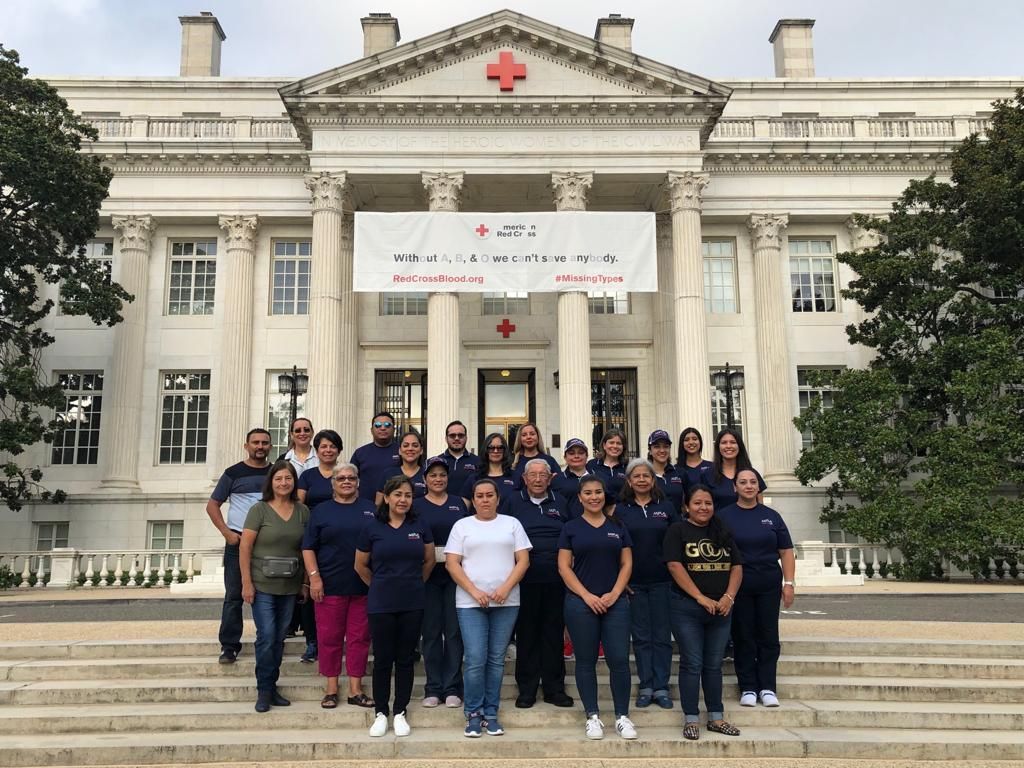 MIRAUSAOficial's tweet photo. Nuestros voluntarios de @MIRA USA #Maryland #Virginia se encuentran listos para iniciar la capacitación #Fundamentos de Refugio#Shelter Fundamentals en la @Redcross#washingtonDC https://t.co/4Lx26VYYcs