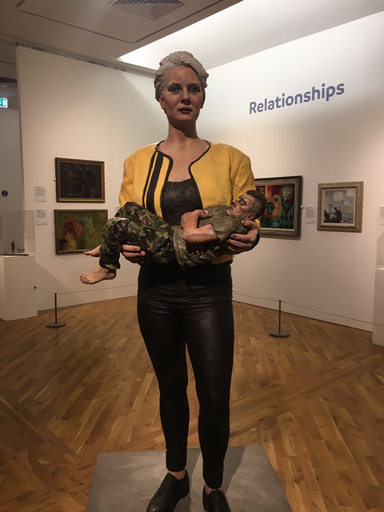 kitten71xx's tweet photo. Saturday afternoon #spiritofhull #humberstreetdistillery #hull #ferensartgallery #microbes #art #sculpture https://t.co/lCflzptwIZ