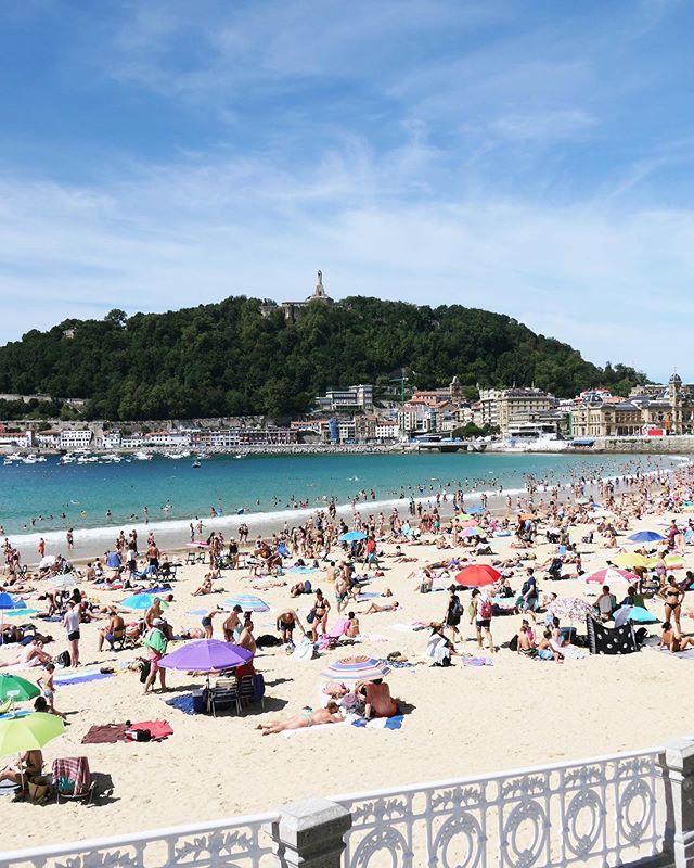 Et dire que dans 15 jours ça sera vide 😊 #semanagrande #sansebastian ift.tt/2YR7gp8