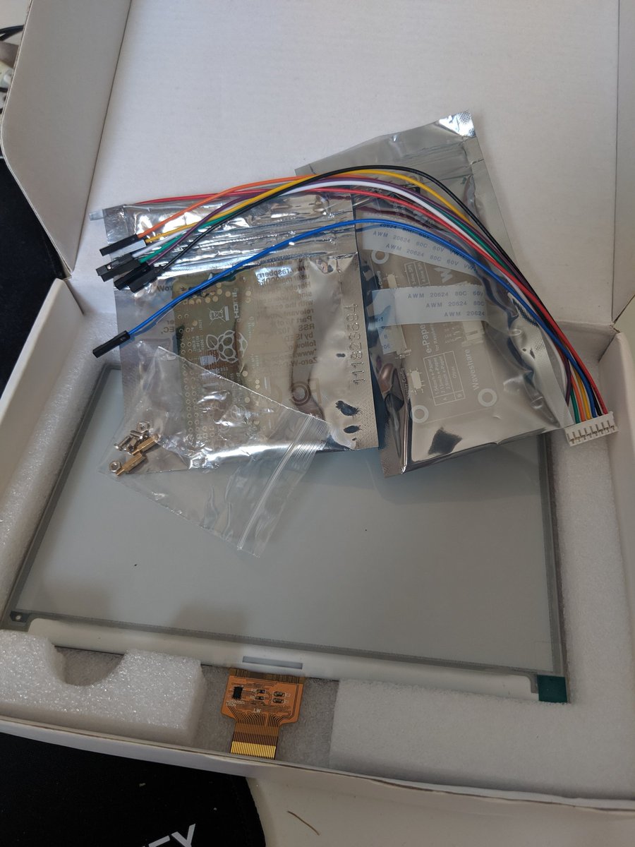 E-ink screen and a Raspberry pi. Let's see what we can come up with.