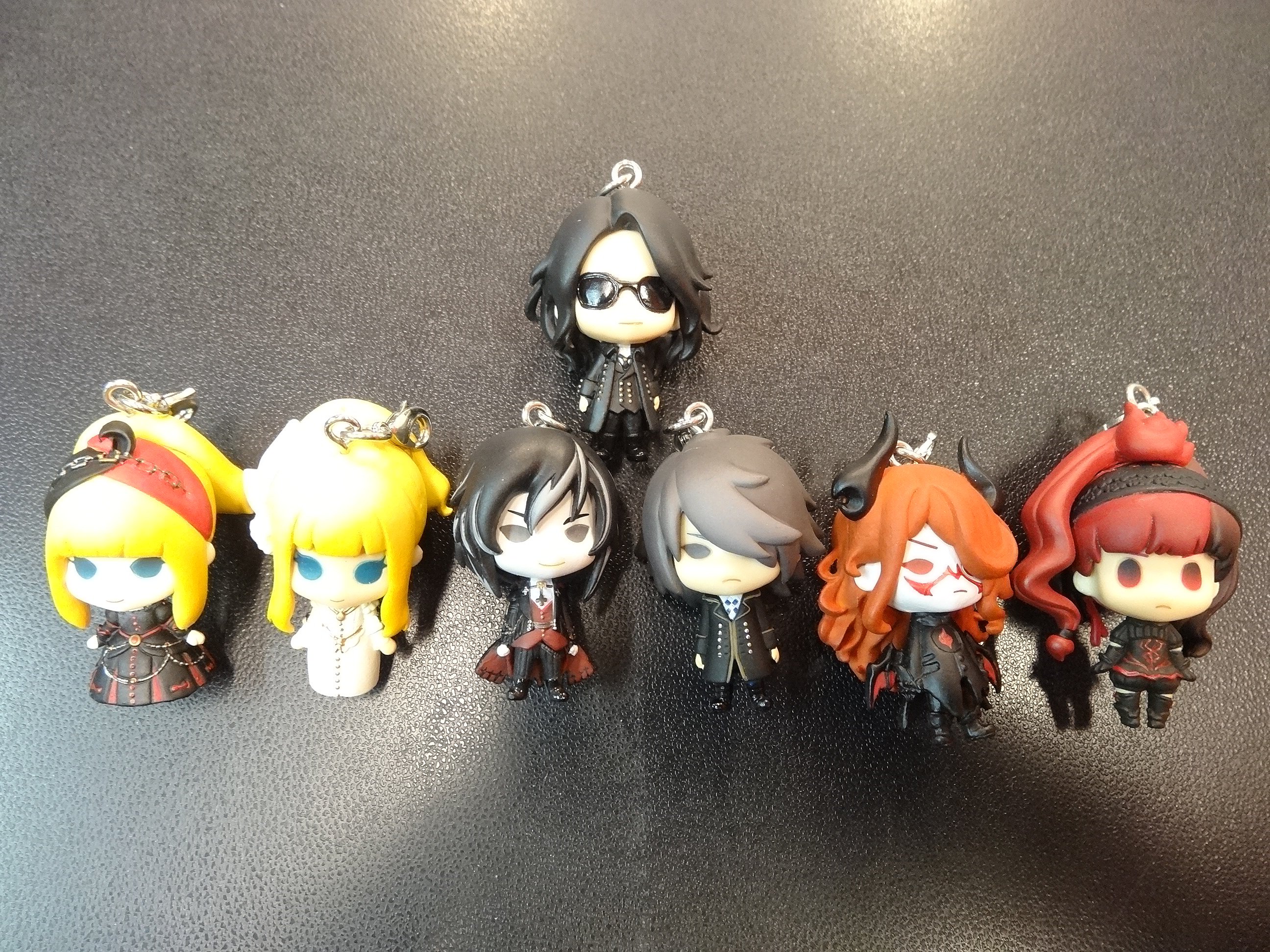 まんだらけグランドカオス 大阪日本橋で絶賛営業中 4f男性同人 Sound Horizonカラコレちょこっと入荷してます Fc限定の陛下がポイント高し 明日サンホラショーケースに出しときますー 胸に同じ故郷を抱いて 同じ王を戴く 臣下であり臣民 地平を