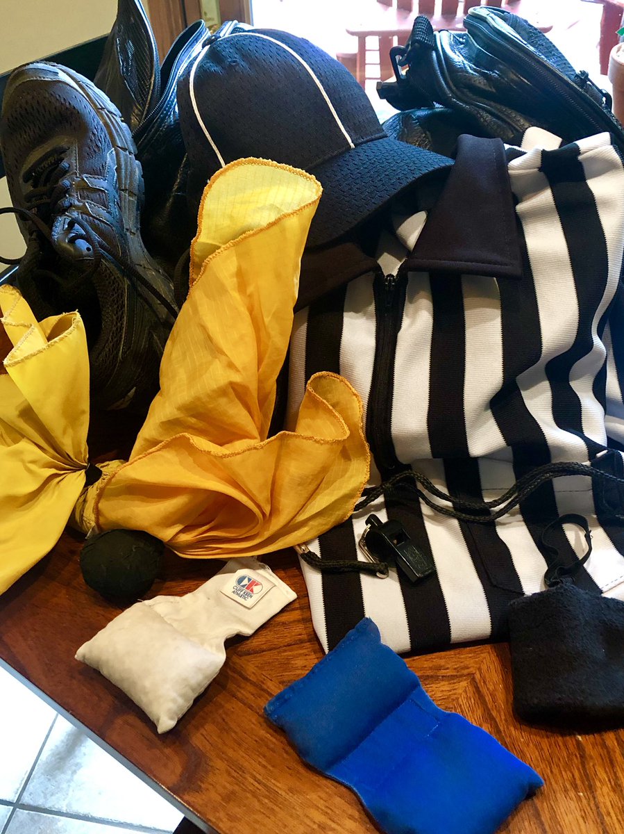 mpgjhg's tweet photo. And just like that, it’s football season! #MyWisconsinLife #ChickRefsRule https://t.co/Z2k3Am0rQS