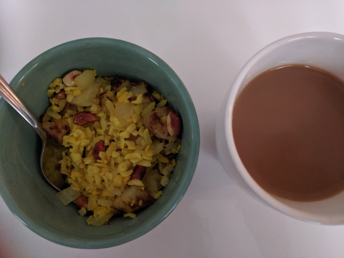 thelosthippie's tweet photo. Breakfast of Champions #ChaiPoha https://t.co/McbWxKcExW
