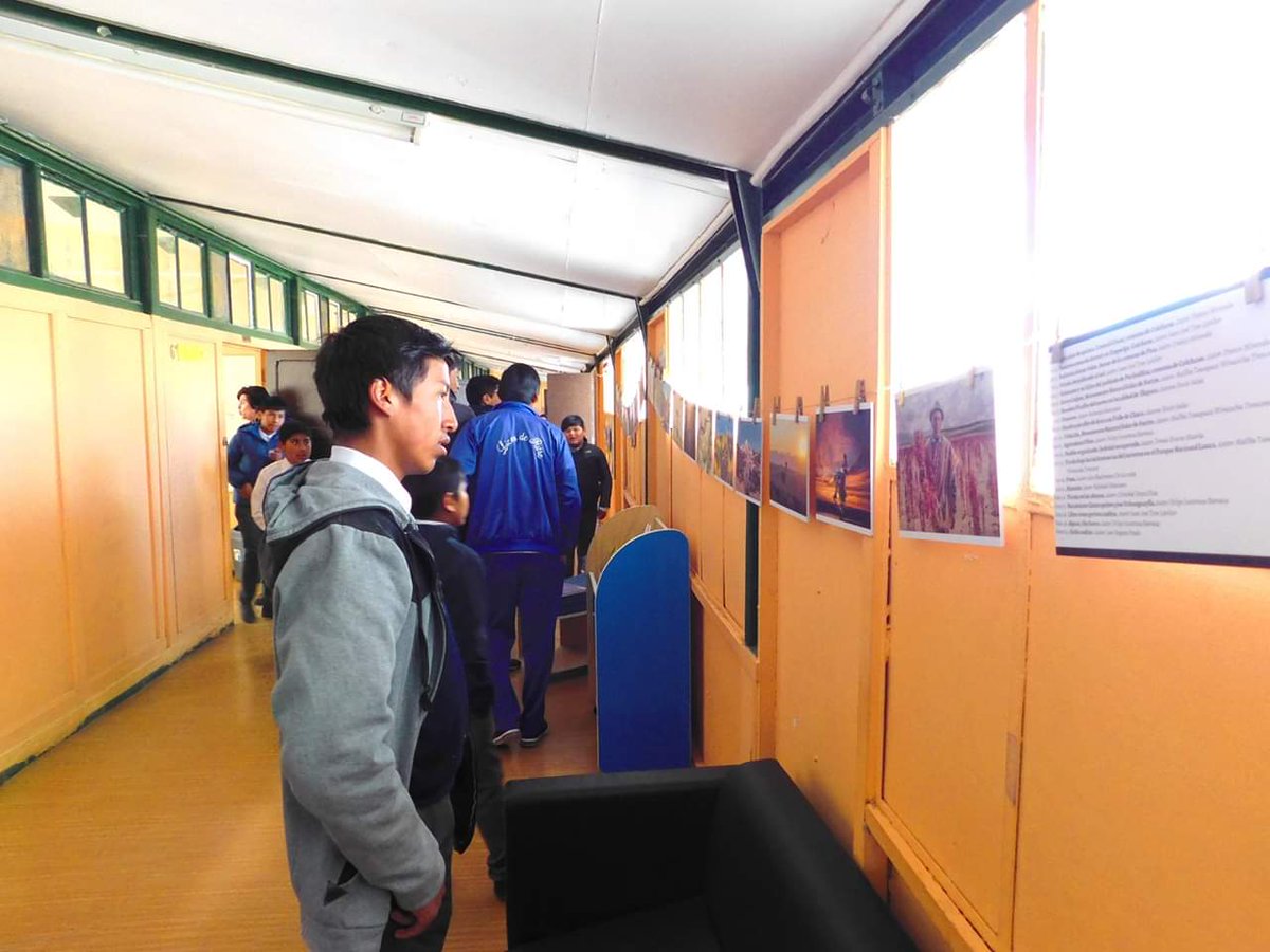 ongtarukari's tweet photo. 🔶 Lanzamiento oficial del proyecto "Vinculación territorial a través de la educación ambiental y la fotografía", en dependencias del Liceo Técnico Granaderos de la localidad @DePutre #Fotografía #itinerante #AricayParinacota #Tarapacá https://t.co/Fjb2hp1EEY
