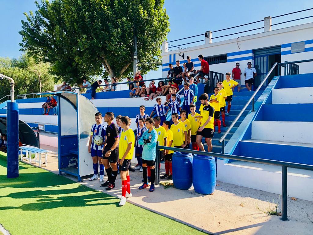 ClubFBTotana's tweet photo. 📸 GALERÍA |

Imágenes del empate a uno del Infantil A frente al @CanteraLorcaDep en el partido que se disputó ayer tarde. 

#ClubFBTotana #SeguimosCreciendo https://t.co/0cyyx95m3T