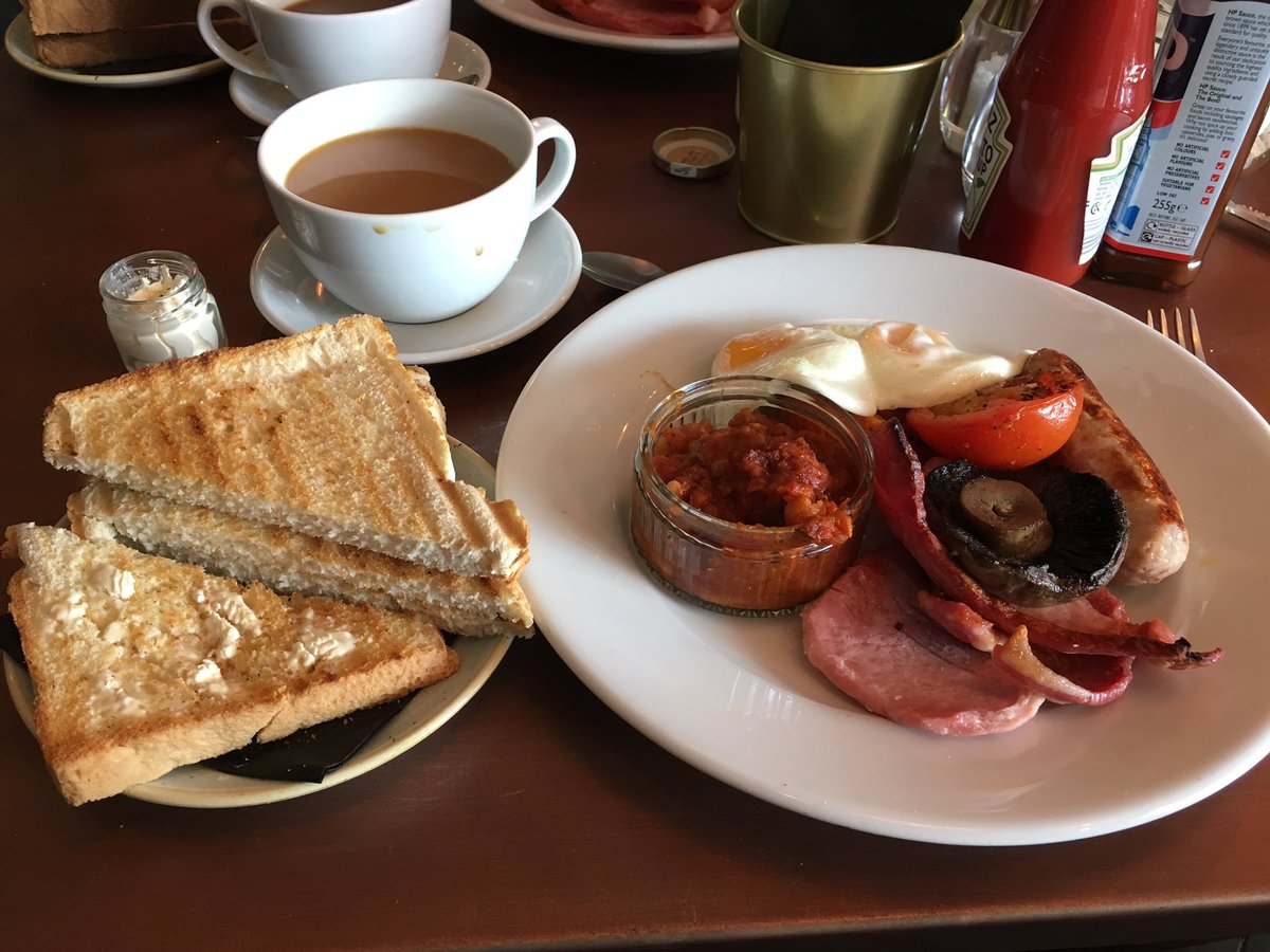 If you happen to find yourself in #Lampeter there’s a mighty fine breakfast to be had at <a href="/contis_cafe/">Conti's Ice Cream</a>  #SaturdayMorning #cyclinglife #cambrianmountains