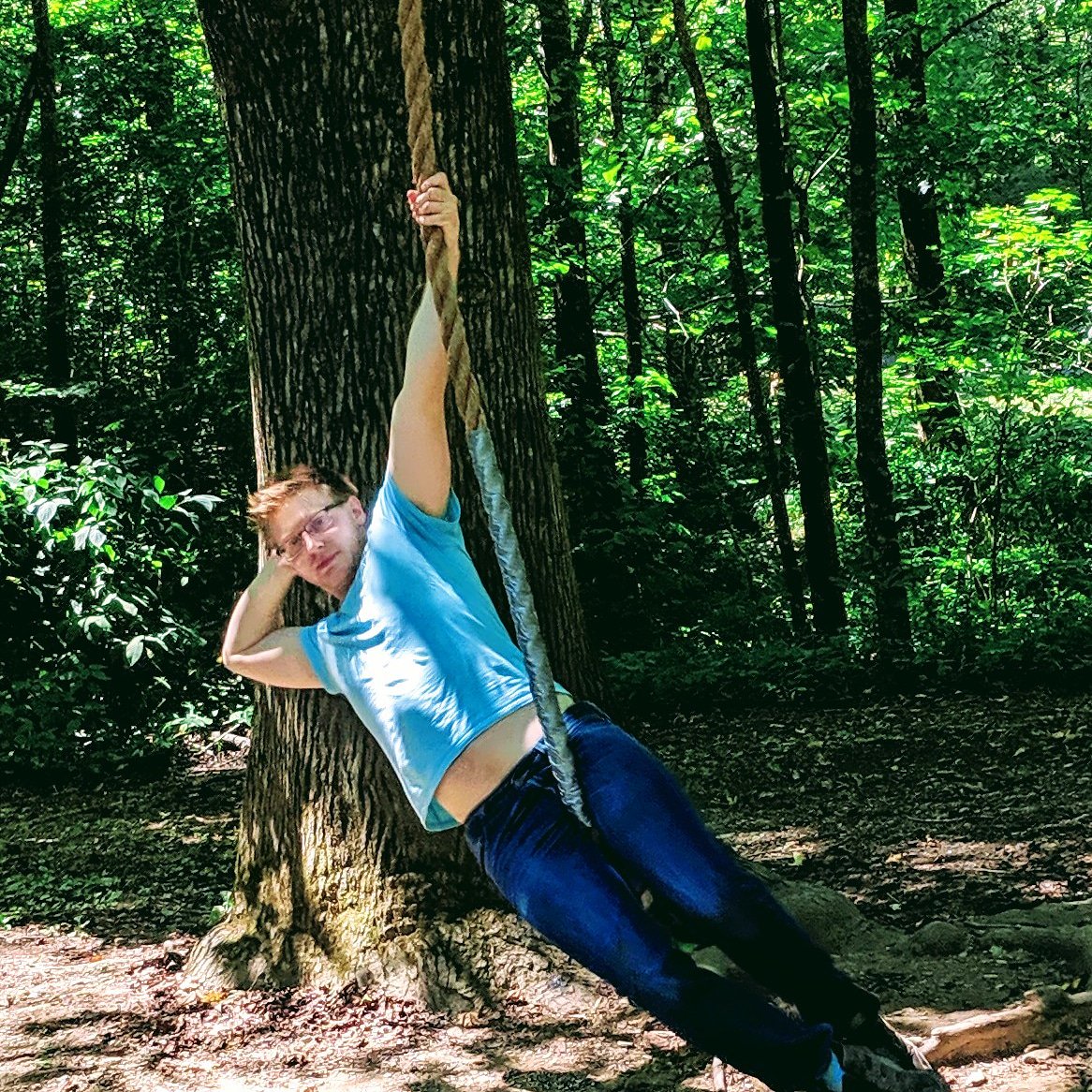 WBBChris's tweet photo. OwO
#amicuteyet?
#prolly
#jk
#hikingthings https://t.co/LNQualDrc9