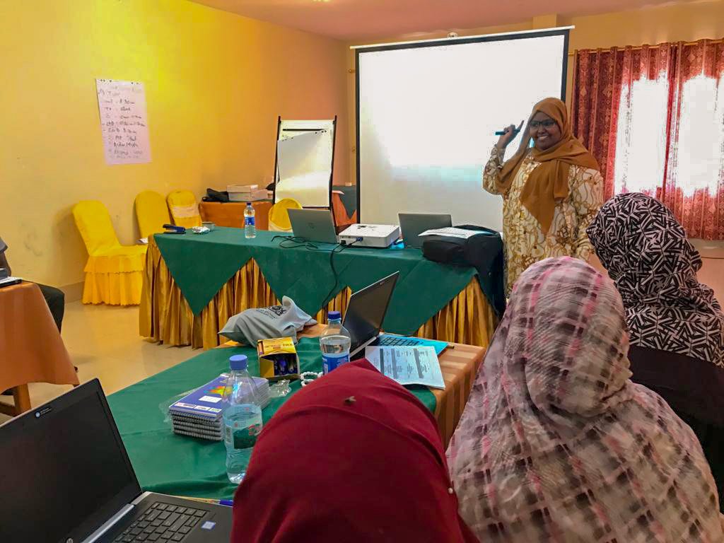 PSI_SOM's tweet photo. Proud to have held a 2-day birth preparedness class orientation rollout & experience sharing workshop with our partners. We've validated information & experience from field partners to help achieve better health quality for 'Amina'. #CommunityDemandCreation https://t.co/xJM35kUw39