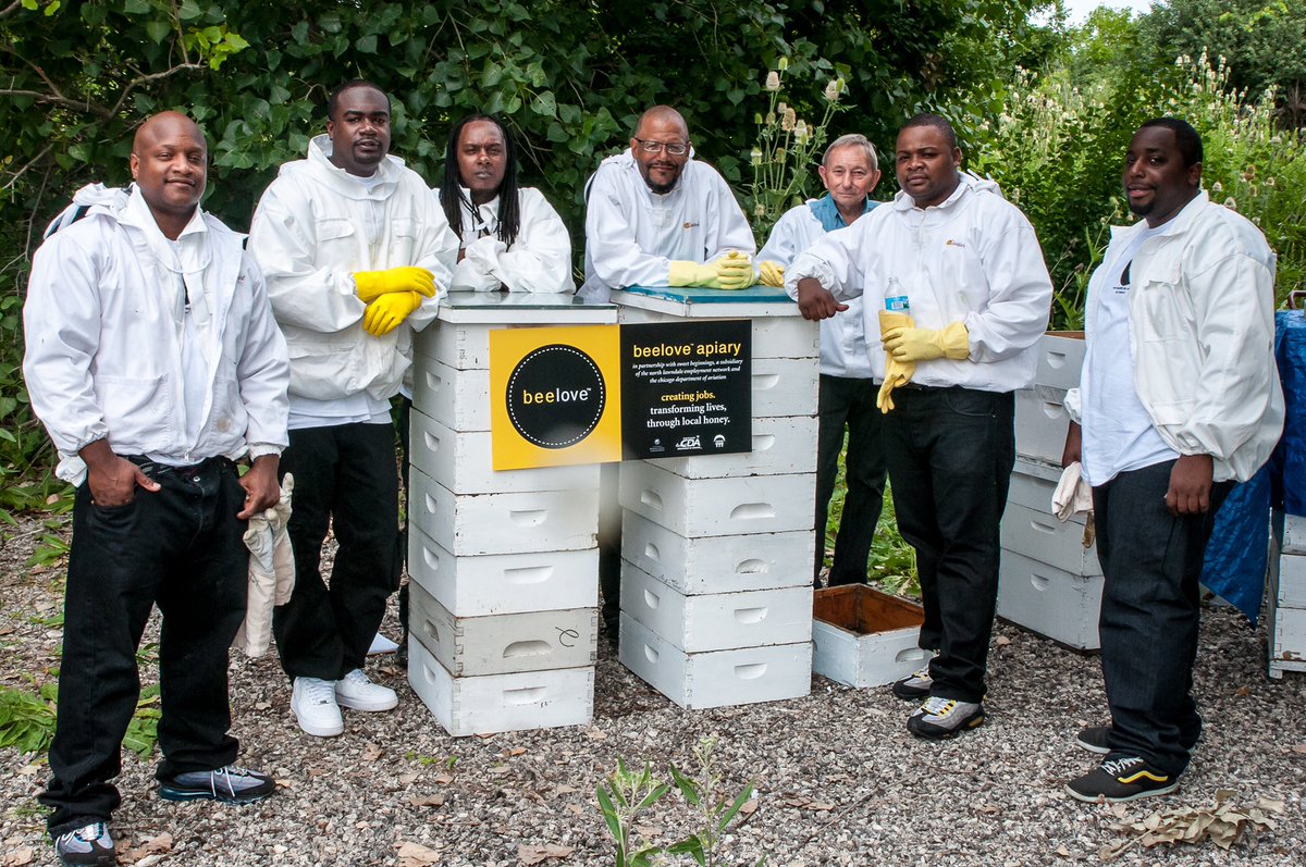Through their line of honey-infused products, Chicago BofA #NeighborhoodBuilders @NLEN_Jobs’ social enterprise @beelovebuzz gives the formerly incarcerated a second chance at success #NationalHoneyBeeDay 🐝https://tinyurl.com/y5fxyj45