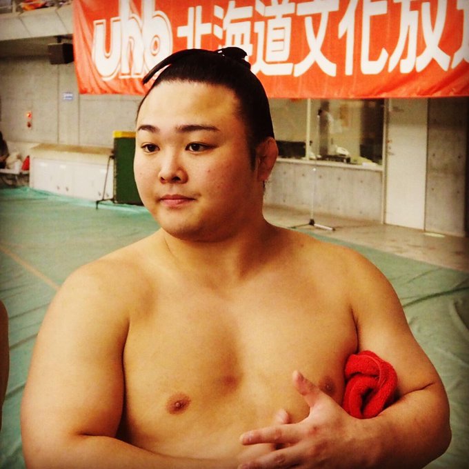 鶴竜力三郎 の評価や評判 感想など みんなの反応を1日ごとにまとめて紹介 ついラン