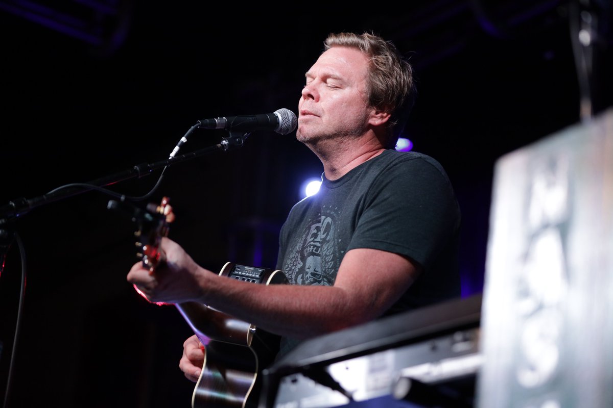 BackstageNash's tweet photo. Check out photos from #BigStageMondays with @CoryBatten, @BridgetteTatum, #RyanNelson, @TheBrentLoper and @SweetLeahMusic at https://t.co/yQ6Ur35GMZ!

#BackstageNashville #AndrewOrthPhotos #CountryMusic #NashvilleTrip #MondaysInNashville @3rdandLindsley https://t.co/cqBx9vL0pV