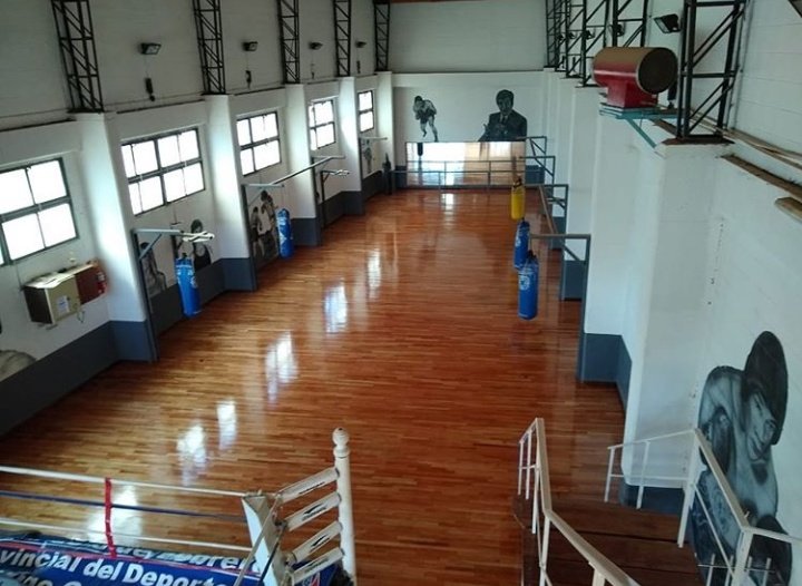 Municipalidad3F's tweet photo. 🥊DE PRIMER NIVEL 💪

Así quedó el gimnasio de boxeo y la sala de musculación del #CEDEM2.

La #CapitalProvincialDelDeporte sigue creciendo para vos. https://t.co/spxJ5IaMoI
