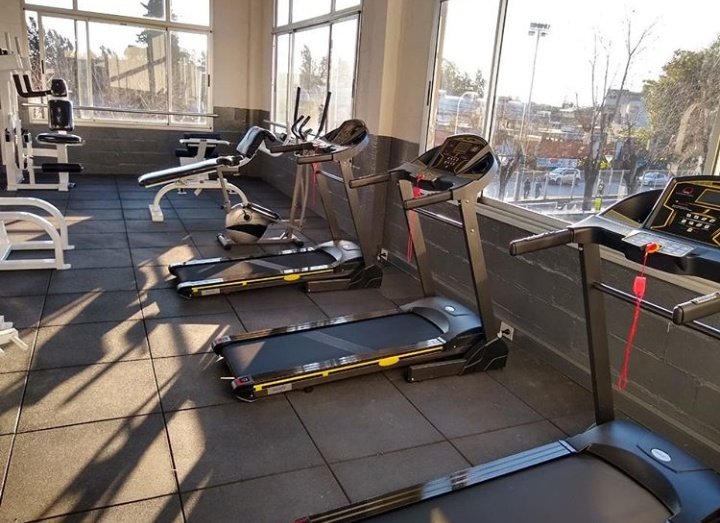 Municipalidad3F's tweet photo. 🥊DE PRIMER NIVEL 💪

Así quedó el gimnasio de boxeo y la sala de musculación del #CEDEM2.

La #CapitalProvincialDelDeporte sigue creciendo para vos. https://t.co/spxJ5IaMoI