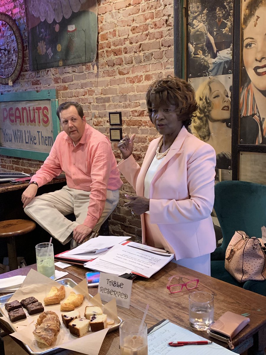 DentonCoBobbie's tweet photo. Talking to our residents about issues that affect us in Lewisville and Denton County. Appreciate the questions and input from our community. Thank you TJ Gilmore for joining me. #CoffeeTalkWithTheCommissioner https://t.co/gUCnbeMGNm