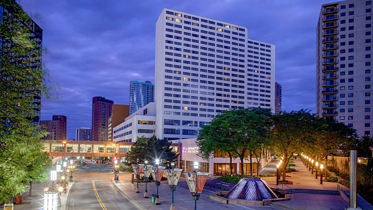 SlateCapt_Wild's tweet photo. Good morning #TwinCities! The @CTCLColleges are here to meet with you. Join us at the Hyatt Regency in Minneapolis at 10 am! #CTCLMN2019 https://t.co/OrcAevz9na