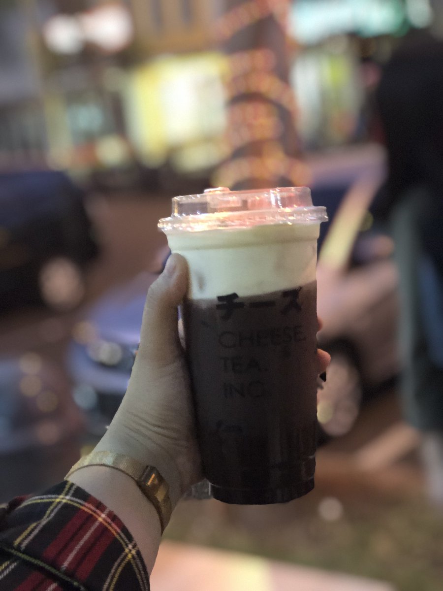 brendangelacw's tweet photo. #thingsiate
1 tokusen seperti kata melody 👏🏻
2 dazzle hazelnut cheese cream
3 sego krenyes telor asin yg ternyata telor biasa
4 bakso solo pak jan jl. Kalimantan https://t.co/FwZ22R7jQx