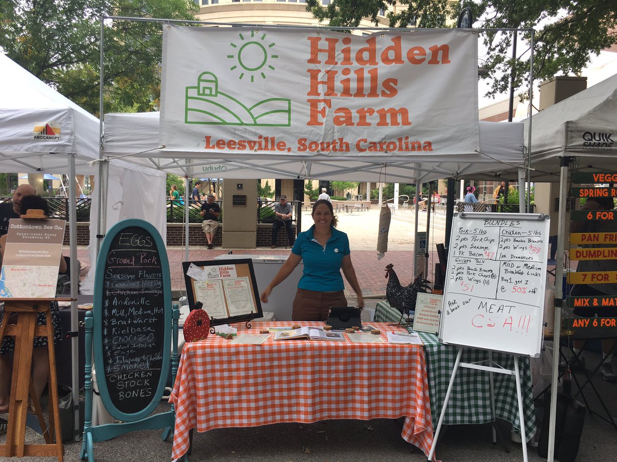 LaurenAMorris's tweet photo. #HiddenHillsFarmSC has amazing #LOCAL Chicken, Eggs and Pork! Another Great @SodaCitySC stop on Saturdays!! #PastureRaised #RedWattle #FreeRangeEggs #EatLocal #FamouslyHot #SodaCitySC https://t.co/iZeiFSkw2j