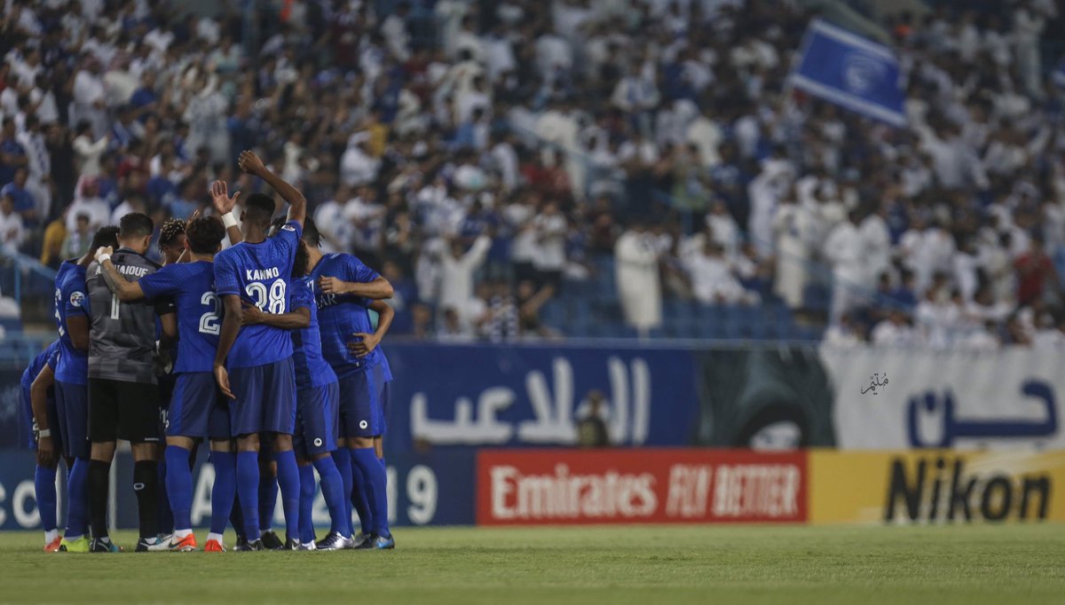 Almoj_alazra8's tweet photo. يعاود الفريق تدريباته مساء اليوم ، بعد أن تمتع اللاعبون بإجازة لمدة يومين.
#الهلال https://t.co/h69ahEhvbT