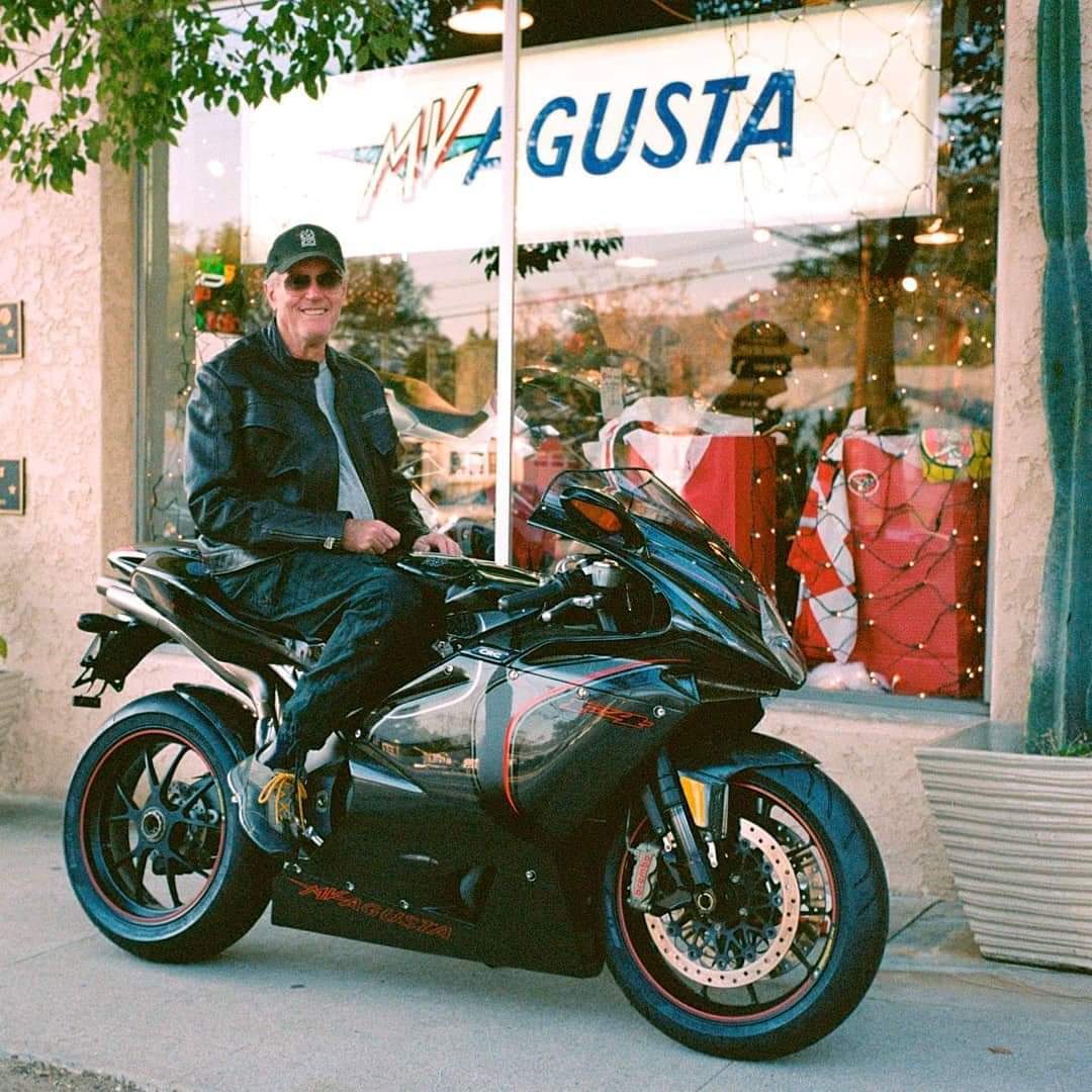 mvagustistagram's tweet photo. Ciao Peter. ♥🔴
#MVAgusta #F4CC #PeterFonda #RideInPeace #MVip #aMVassador https://t.co/IyLDRmFRUl