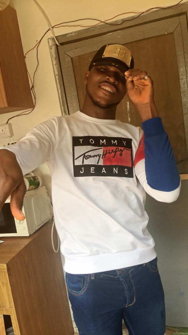 DatBoiDallas1's tweet image. When God pushes you to the edge, Only two things can happen; either He will catch you when you fall or He will teach you how to fly.