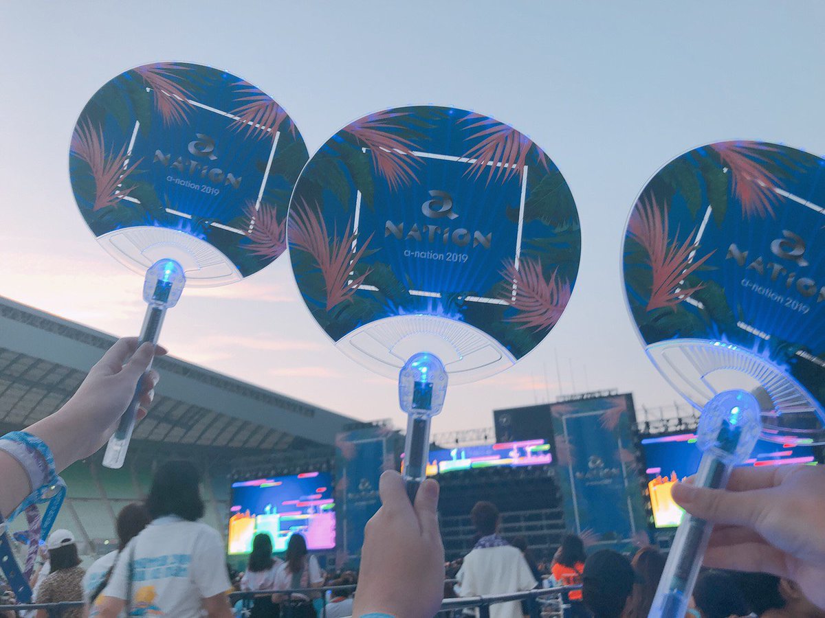 a-nation最高の夏になりました🌻🎈💭
BADLOVE大好きすぎる、、♥️
安定の西くんかっこよかった！🙊
＃AAA ＃エーネ