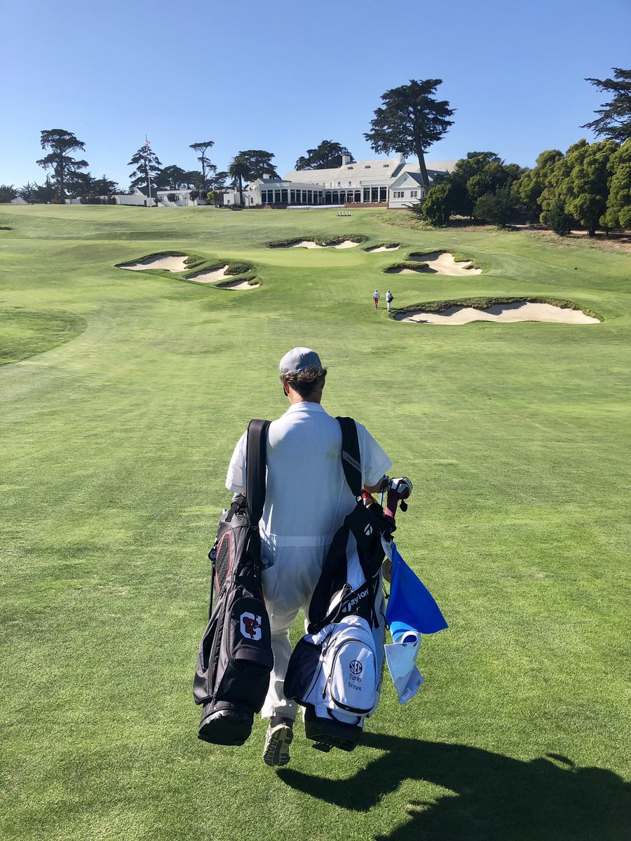 BrownKjbrownie's tweet photo. Cal-i-fornia, no doubt about it...Knew it was going to be a great day when I got Eddie Lowery’s old locker and the bartender knew just how much grape juice to add. Special walk with @ParksBrown1 and T Money. #SOB4 #2Pac #titostour https://t.co/6JDweGaua6