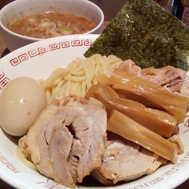 ken_kiliken's tweet photo. #Ramen#Tsukemen #29PorkDay
#29ใฎๆฅ#ๅณ็่็ใๆฟๅใคใใใฐ #่็ใ
#่ใฎๆฅ#่็ใใคใ้บบ #ๆฟๅใคใ้บบ
#ใฉใผใกใณ#้บบใใพใคๆฌ #ๆณ็ฌๅท
#ColorfulSaturday #่ฒๅฝฉใฎๅๆ https://t.co/wZ8YnWk6ip https://t.co/0NyEWnANxI