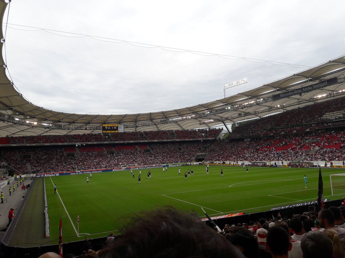 Durchwachsenes Spiel. Ausbaufähig aber immerhin drei Punkte!

Auf geht's Stuttgart!

#VfBSTP #VfB